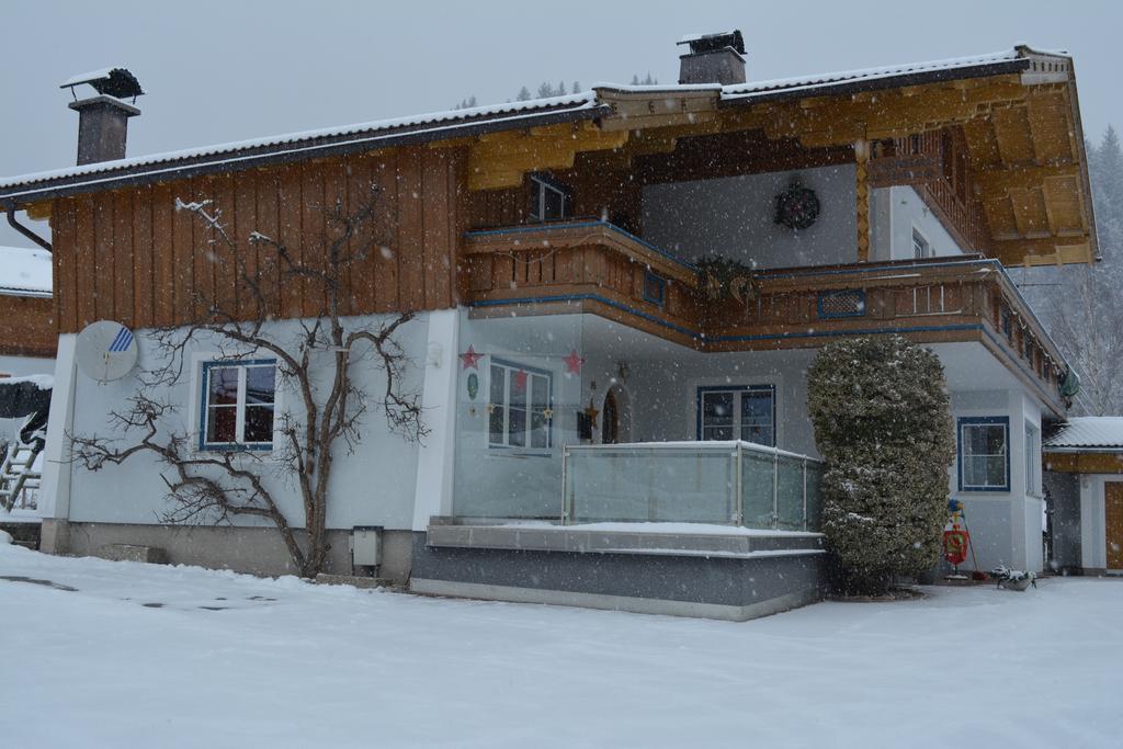 Gaestehaus Huber Леоганг Екстер'єр фото